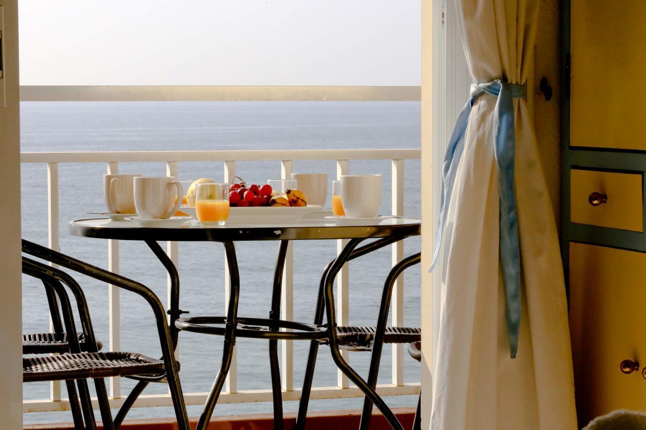Suitur Apartamento Frente A La Playa 丰希罗拉 外观 照片
